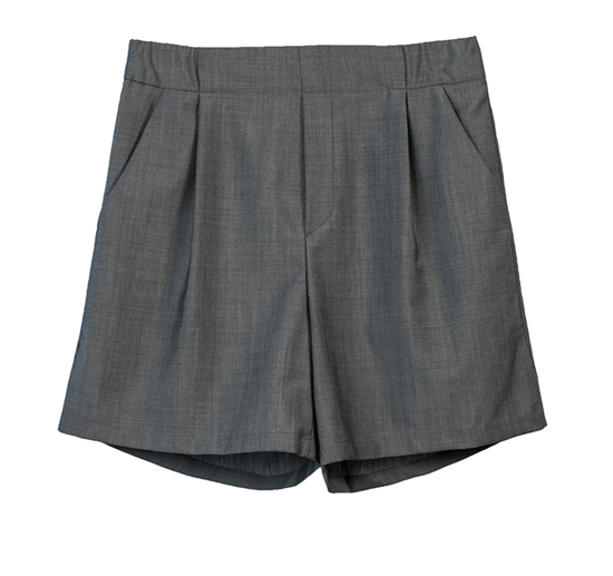 pleated trousers